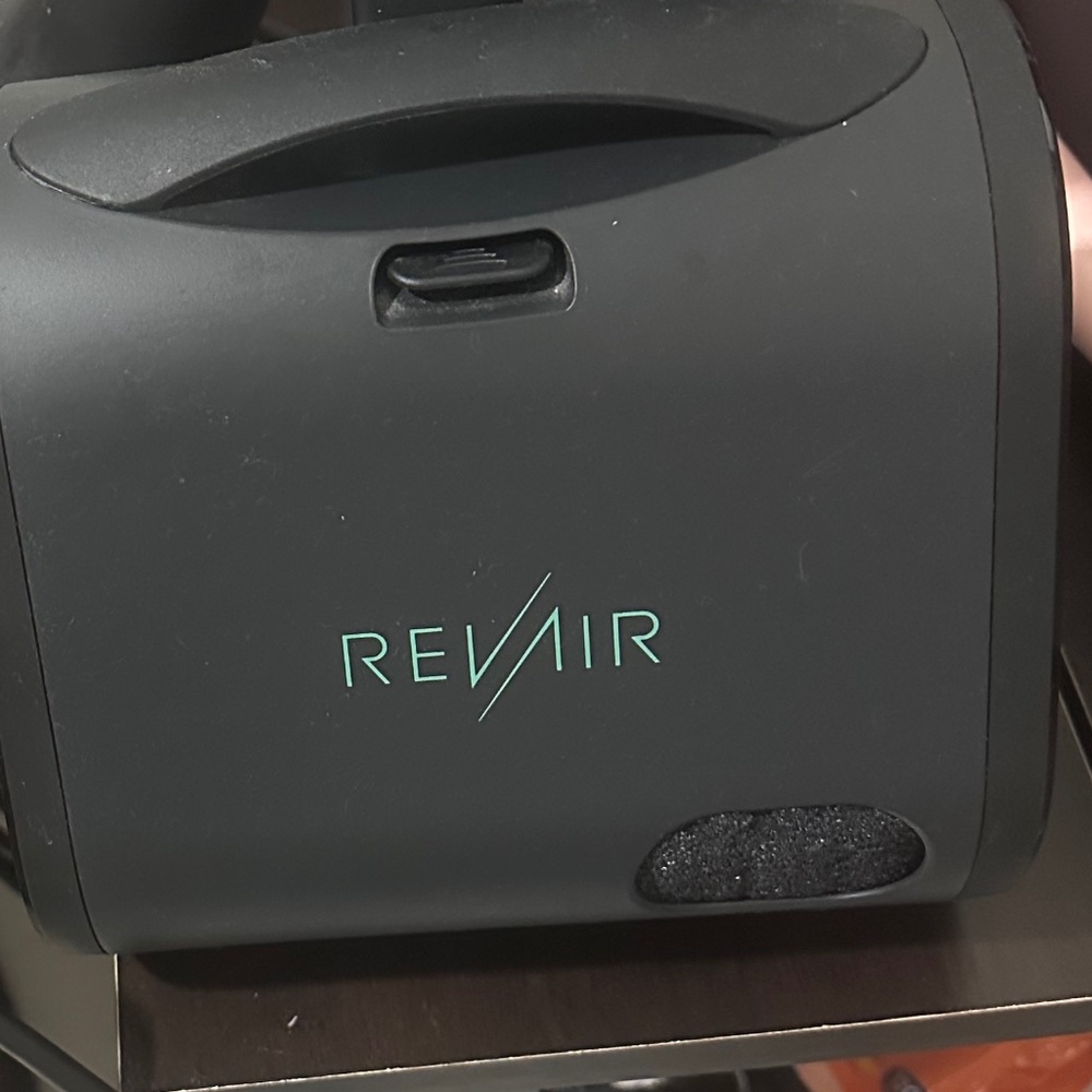 REVAIR REVERSE-AIR HAIR DRYER
